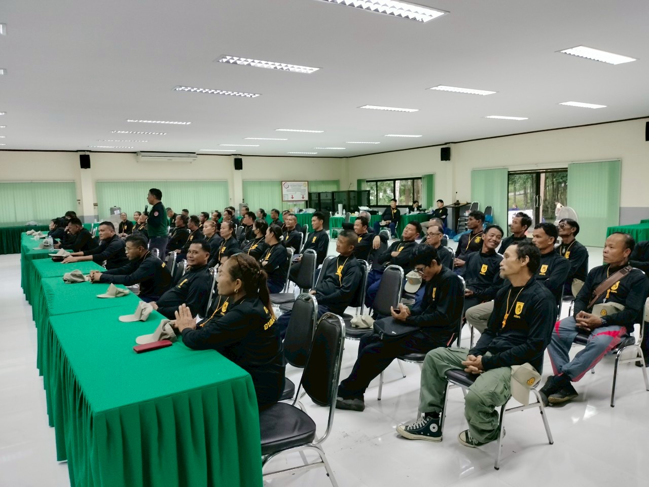 LINE_ALBUM_ทบทวน อปพร. 68_250813_452_397.jpg